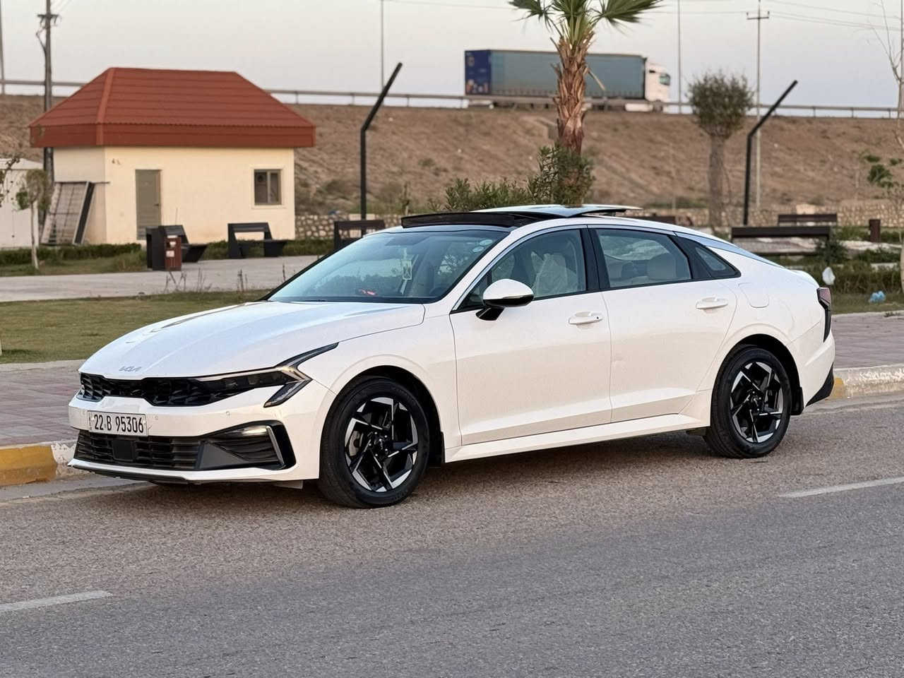 Kia K5 2024 خليحي
وكالة نم ضمان ٥ سنوات

فول مواصفات مكفوله عدا ملاحظتين بكد اصبعين 

ماشيه 19 الف كيلو استخدام قليل جدا وسعرها مناسب 

شراء مباشر من الشركه وباسمي شخصياً 

مكاني الفلوجه 

للاستفسار راسلني خاص او اتصل *********** / واتساب

