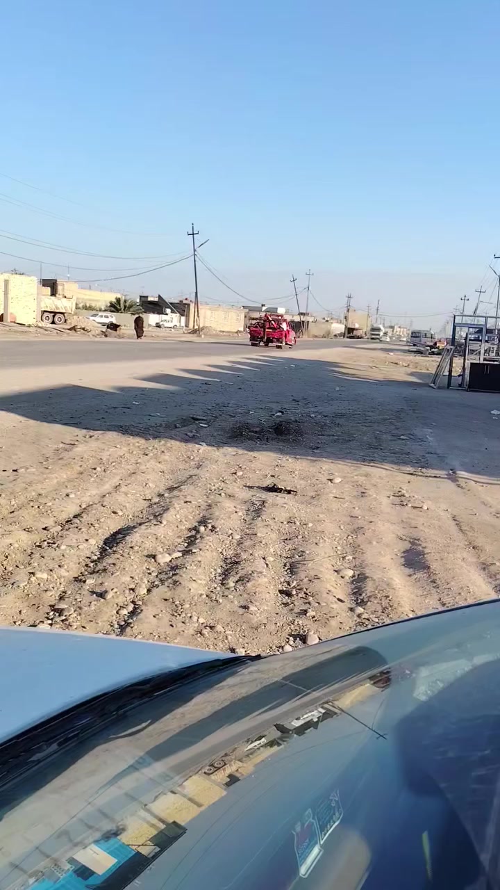 عرصه مساحته ٢٨٠ بحي نفط  وعرض شارع ١٢ متر باقي تفاصيل بالفيديو 
***********
مراوس بيت مرتب @الجميع
