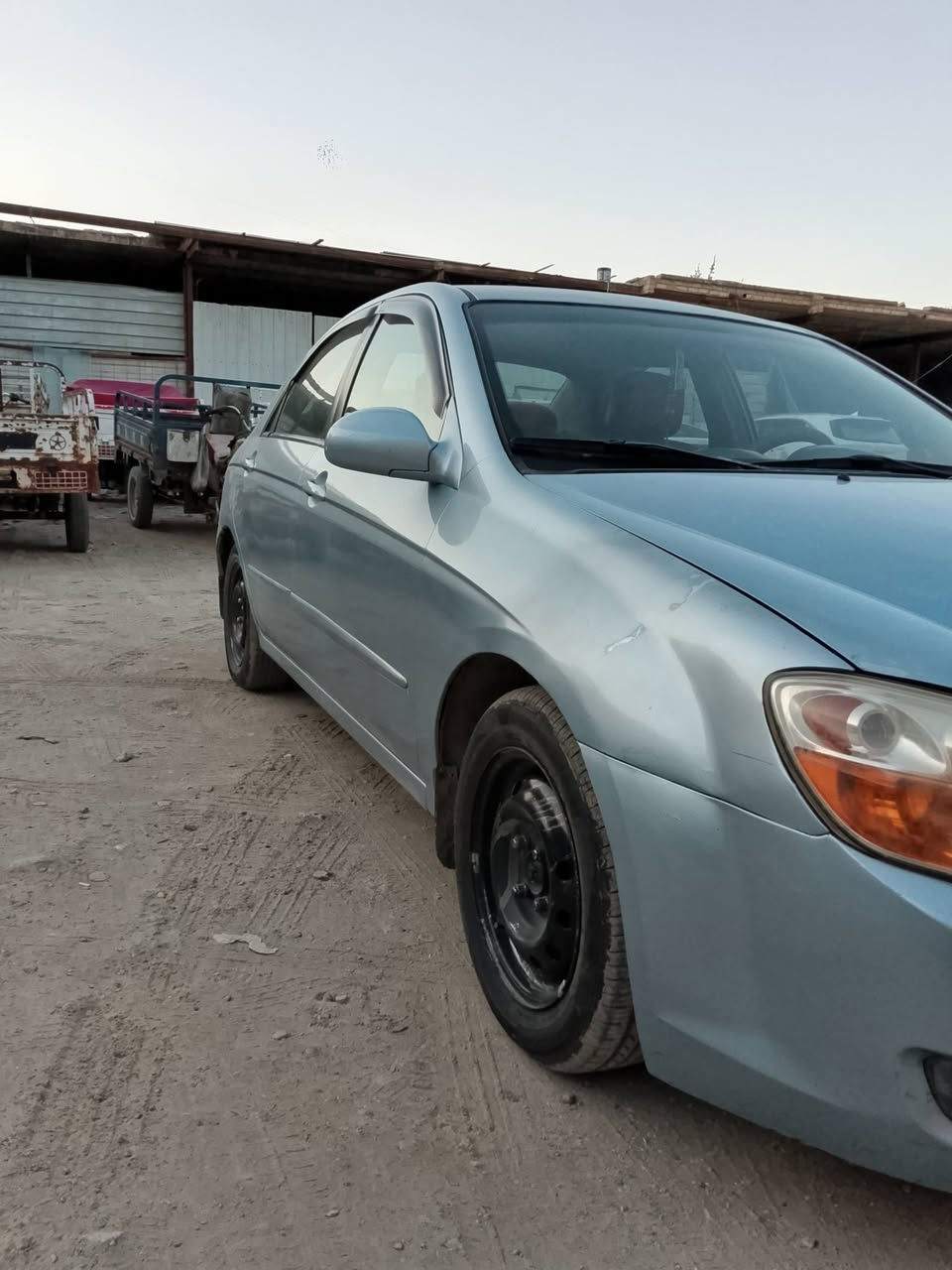 السلام عليكم سبكتره 2007 وارد امريكي مكينه كير حداديه تخم تاير باتري جديد تبريد شغال كهربايت كله شغاله وارده بس دعاميه فقط بيه بارد بلبنيد شبر وبارد بلجنط قليل بسمي سنويه صارله شهرين من صقطت بسمي ذي قار مركز شارع عشرين الخاص مايشتغل بس تلفوني *********** لا يوجد واتساب
