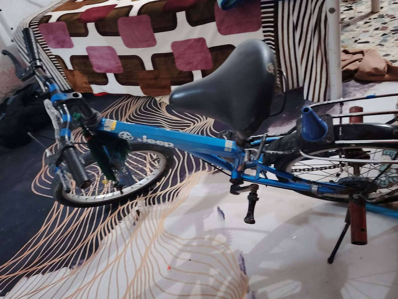 بايسكل بالة نضافة فول 88%
حجم 18الستفسار ***********
