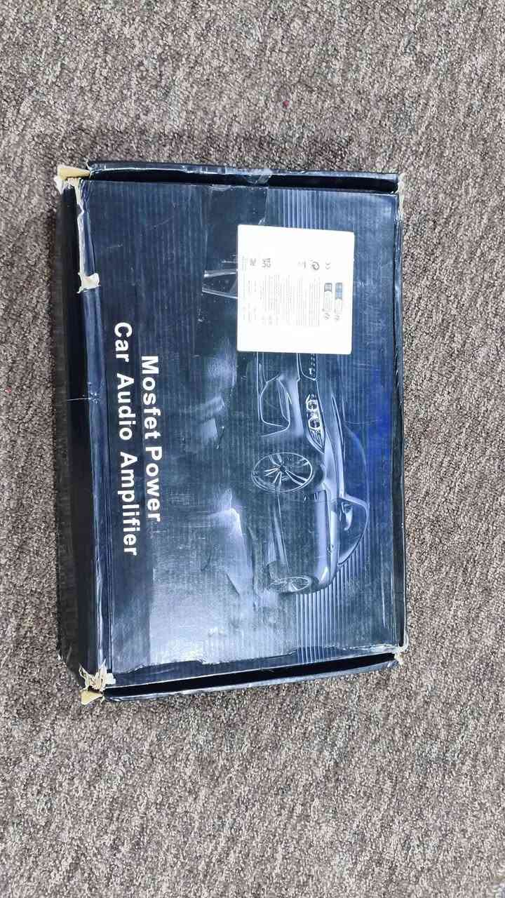 متوفر امبلي فاير ( amplifier)  3800  واطط..
٤ قنوات  ٨ مخرج  مع مداخل ٤
يحتوي عله ايكولايزر عدد ٢ للدخل والخرج
مع خاصيه. تنضيم boost
ماركه بيمنز( Bemines)
بالكارتون جديد غير مستخدم
السعر ١٠٠ الف بي مجال  للشراي
لتواصل *********** او عالخاص او وتساب
