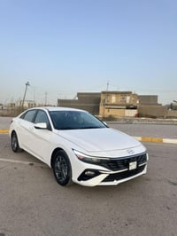 النترا هايبرد 2024 ماشيه 20 الف كيلو  بدون ايرباك  موصفاتها   سايد بري...