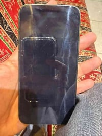 ايفون 13 • ١٢٨ • بطارية ٨٠