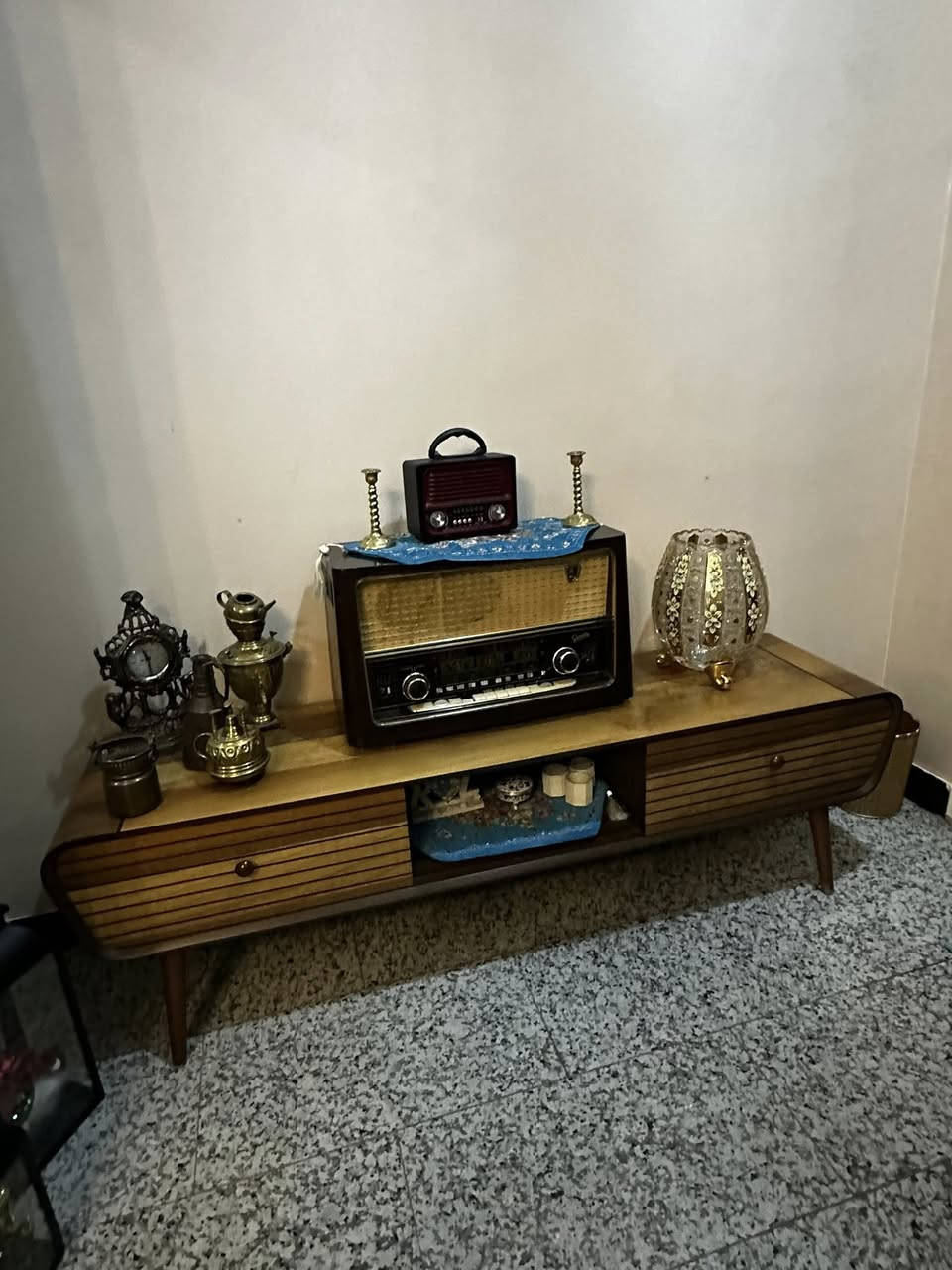 ميز تلفزيون للبيع السعر 100الف وبي مجال


**إذا كنت صاحب هذا الإعلان وتريد حذفه لأي سبب، رجاءا أرسل رسالة إلى الدعم الفني**