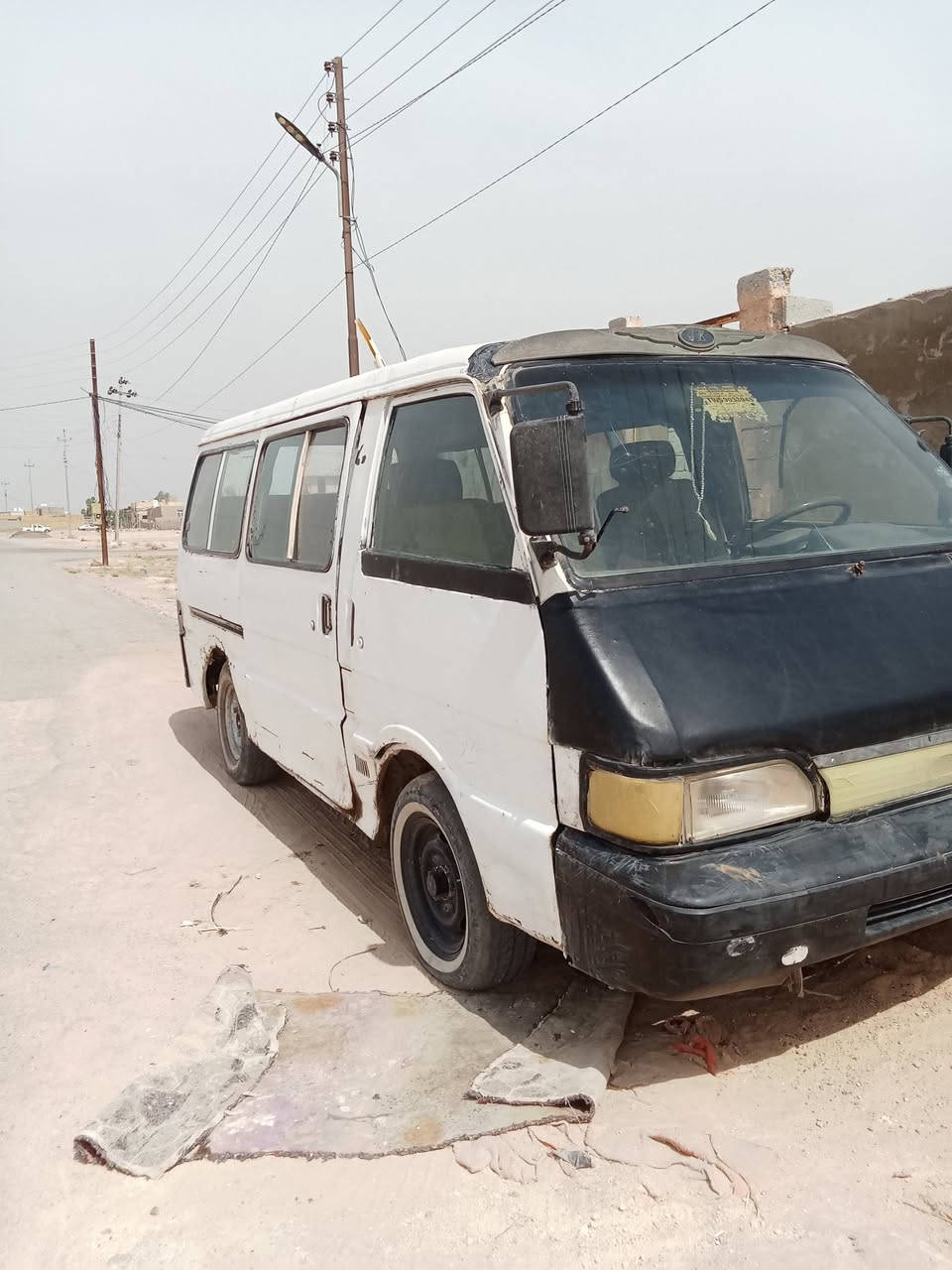سلام عليكم كيا  للبيع موديل 95 السعر 16
***********
