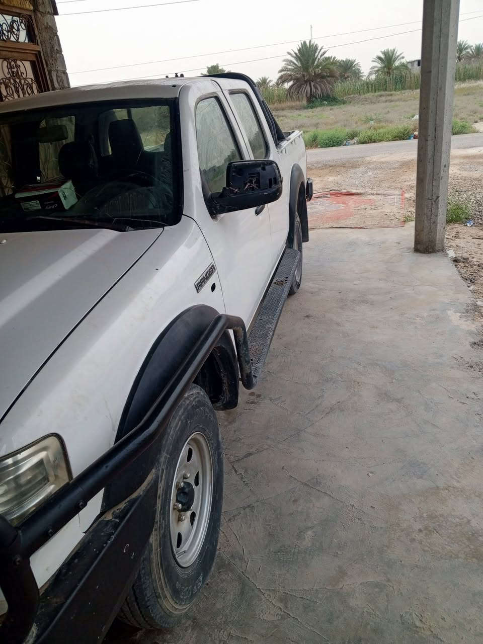 السلام عليكم اخوان اخوان عندي هاي البيكم فورت امريكي ساره جديده مقبوله كفاله عامه من مكينه من جيرمن اكسن شواصي من دوشمه من صدر امامي خلفي من تبريد تدفئه كامله مكمله من كهربائيات مزادها باسمي اللي يحب يتصل على رقمي موديل 2008 (***********) وهذا رقم تلفوني
