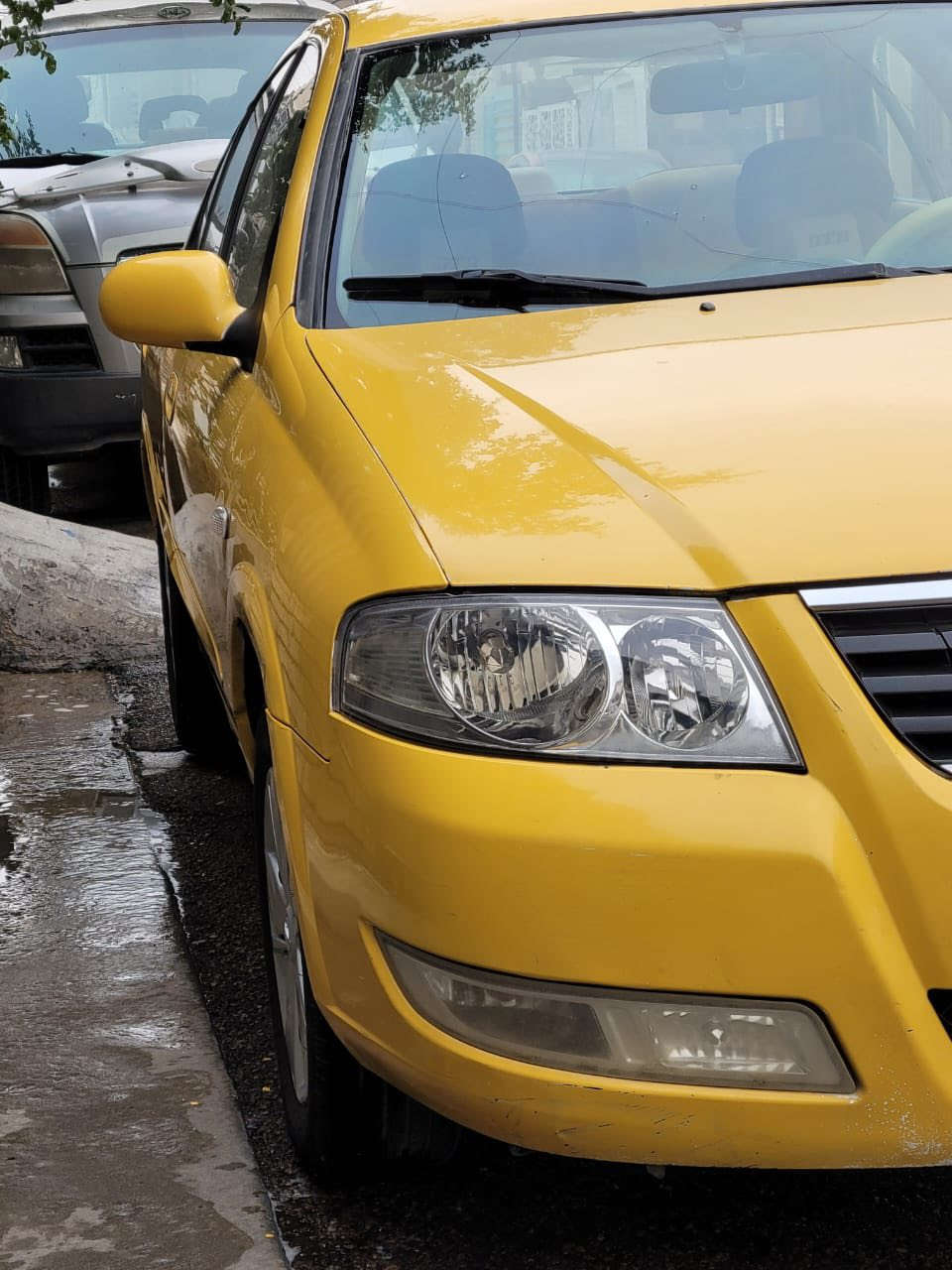 السلام عليكم سياره نيسان بدي كوري ٢٠١٢ سياره بدون حادث صبغه وحده سياره كير مكينه صدر تخم تاير جاهزه رقم بابل مشروع وطني تحويل ثاني يوم مصفره هيه وغرامه  مكاني بغداد حي الجهاد شارع الشارقه *********** السعر ٨٣ وبيها مجال بصيط
