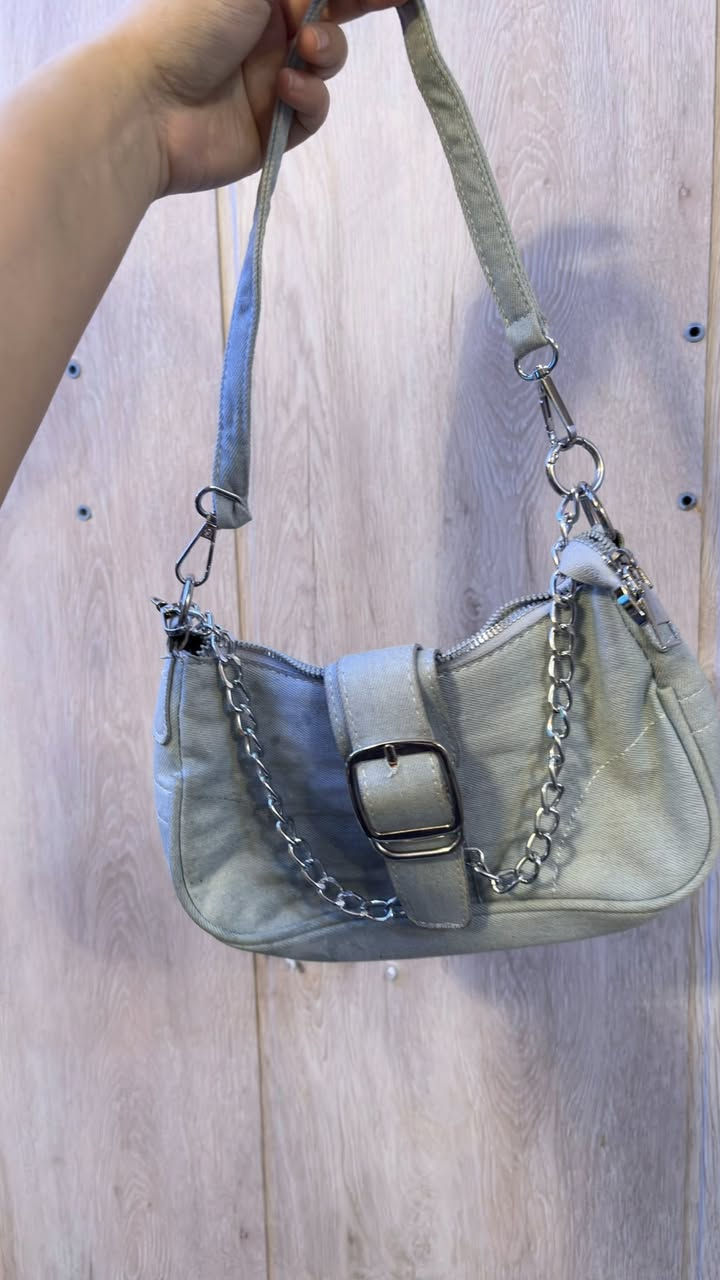 جنط مستخدمه على مرتين او 3 مو اكثر وبعضهم ما مستخدم اصلا بس لان صارلهم هواي عندي ما مبينين جدد
اريدهن ب20 بس ما عندي توصيل ويا ريت الي ياخذهم من البصرة وكلش محتاجة فلوسهن.


**إذا كنت صاحب هذا الإعلان وتريد حذفه لأي سبب، رجاءا أرسل رسالة إلى الدعم الفني**