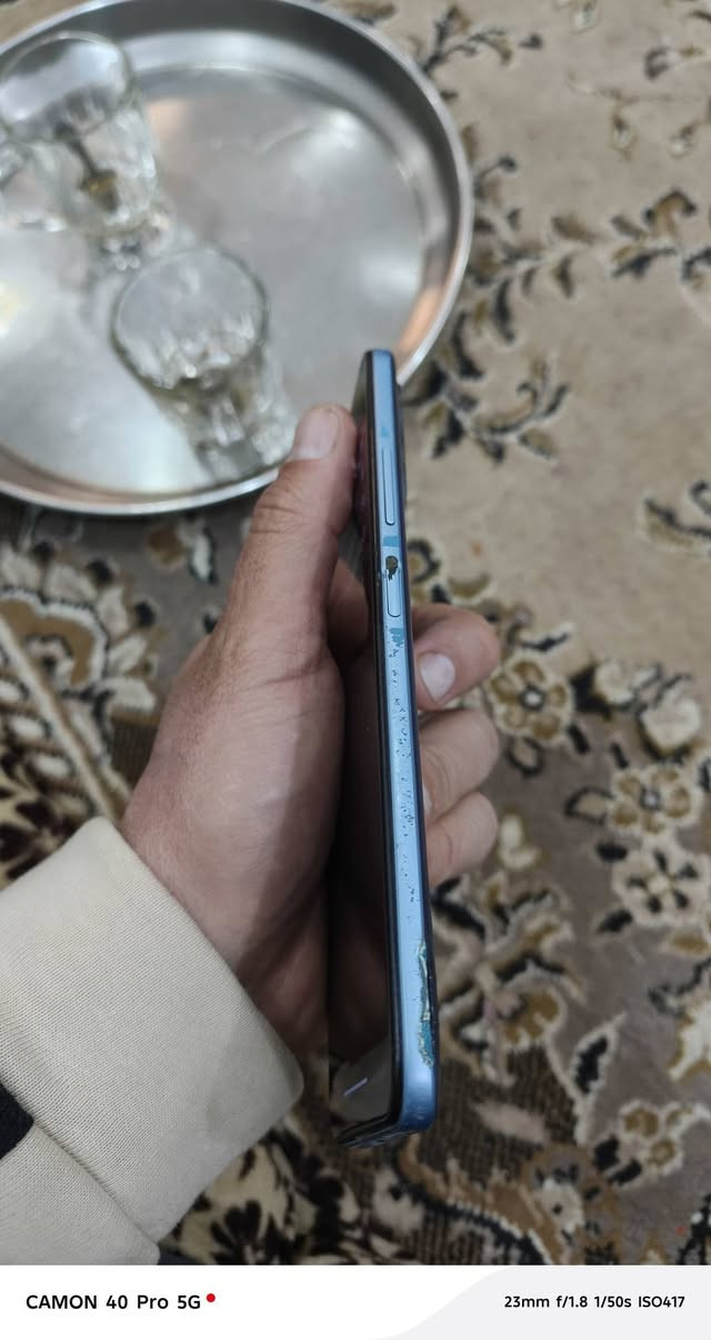 للبيع جهاز نضيف وقوي بوكو اكس 5 فايف جي غني عن تعريف مال جناي دبل سيم كارت ذاكره 256 بطاريه 5000 امبير كامل ملحقات فقط بصمه متوقفه وماماثر ع جهاز تجي وتفحص وخادمك  استفسار *********** مكان الجاير 175 الف بي مجال قليل
