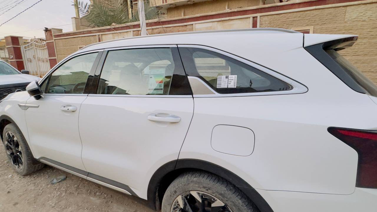 سورنتوا  2025
رقم اربيل تريد وكالة تريد تداور باسمي 
السيارة مكفولة كفالة عامة فقط زلغ بالدعامية الخلفية فقطططط كد اصبع

مكان السيارة بالديوانية 
ماشية 25 الف 
مواصفات فول 
شاشة كبيرة 
بصمة 
بانوراما 
فتحة سقف 
كشنات سايق وكشن الصدر كهربا 
3. قطع تبريد
تحكمات 
السيارة جديدة وصع الشركة 
السعر 330 وبيه مجال
***********
