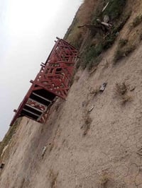 يوجد محجر فحل. نضيف كلش.  وحديد ثقيل.   ومرتب.   للتواصل 07874313272