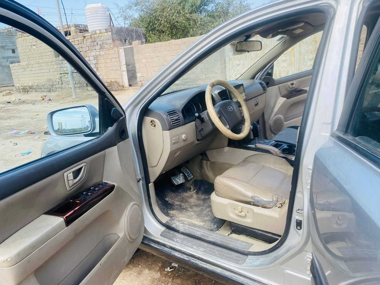 كيه سورنتو خليجي2009 رقم بصره انكليزي بسمي سياره مكفوله من صبع وضربه مكينه وكير حداديه سعر 105
***********
***********
