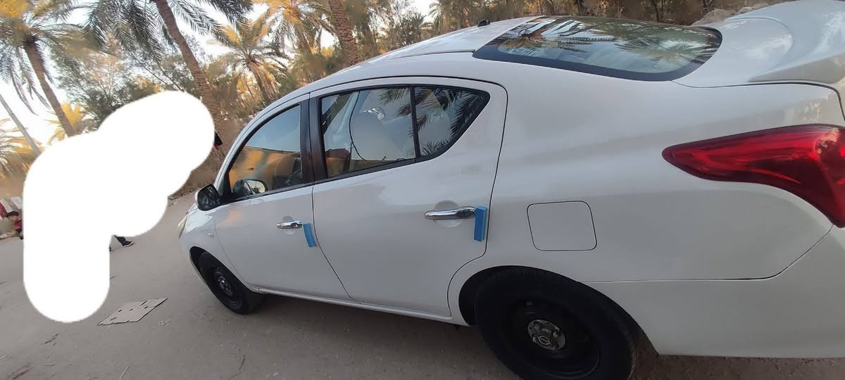 السلام عليكم نيسان صني هندي
مديل 2020

السياره بيهة قطعتين بارد بلچاملغ الخلفي والامامي حك اربع اصابع تجي وتشوف بعينك السياره احلا من الصور  اعتبارها مكفول

السياره منتهيه سنويتهة رقمها اربيل مكانهة البصره

باسم شركه ميران  وعندي وكاله باسمي مامتواجد ع الفيس فقط اتصال
گير محرك جدد زوج تايرات جدد باتري جديد تبريد شغال حداديه نضيفه

السعر 90  وبيهة مجال حك الجيه

ورجائآ  لحد يكسر بحلال العالم ***********
