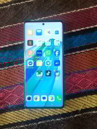 جاهز هونر x9a ذكره 256 سعر 180 وبي مجال بصيط وهاذه رقمي 07885391845