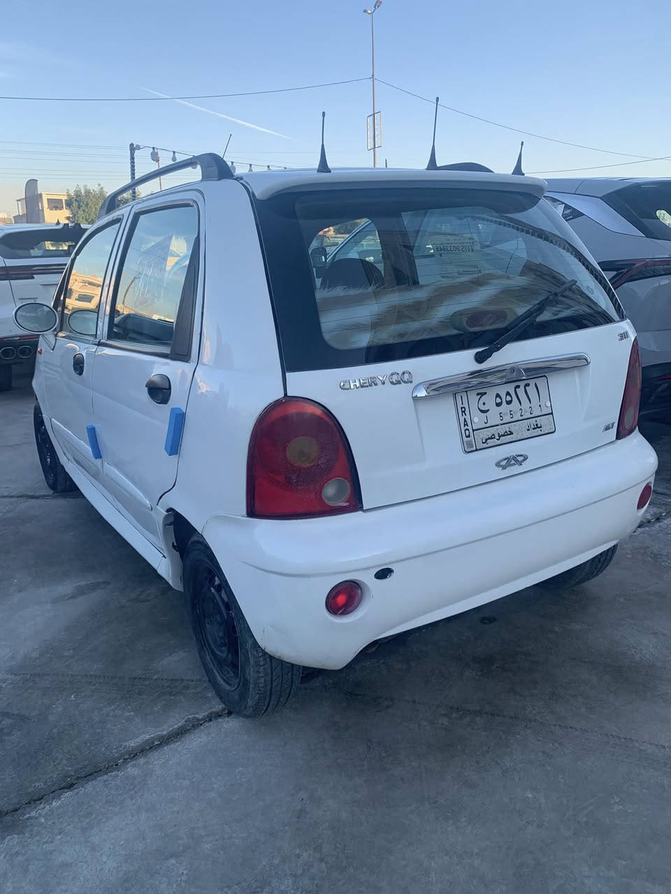 السلام عليكم كيوكيو مكفوله من اي ضررر تخم تاير  اي نقص ما بيها من إيدك على الشارع اتصل ***********
