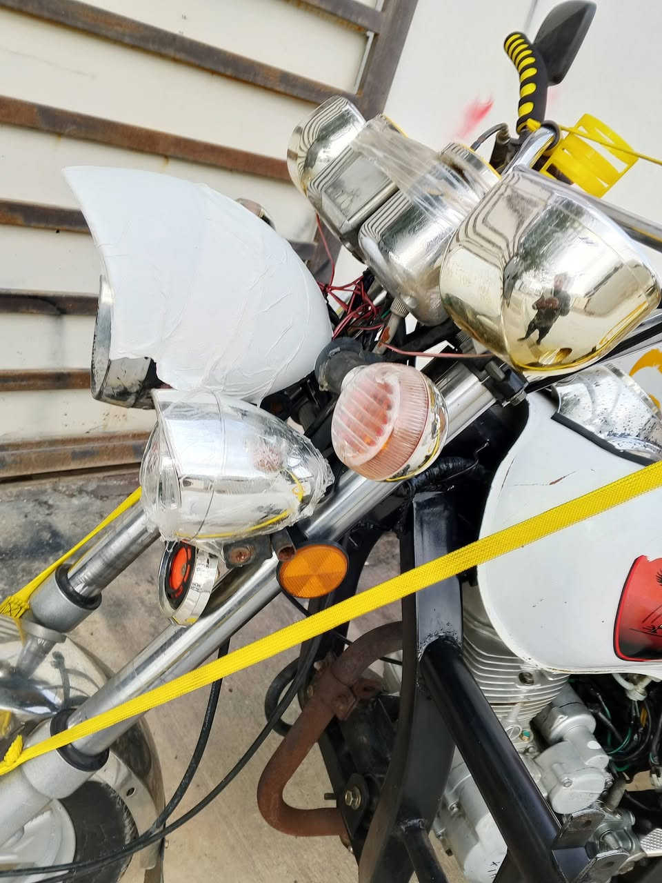 السلام عليكم ستوته للبيع موديل 2022 بليته ومنفيس السعر مليون وربع والي يريد يخابر :***********
