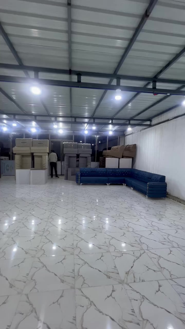 لو تلحك لو ماتلحك ب 350 الف وتوصيل مجاني 
فقط في معرض السلطان 
***********
***********
