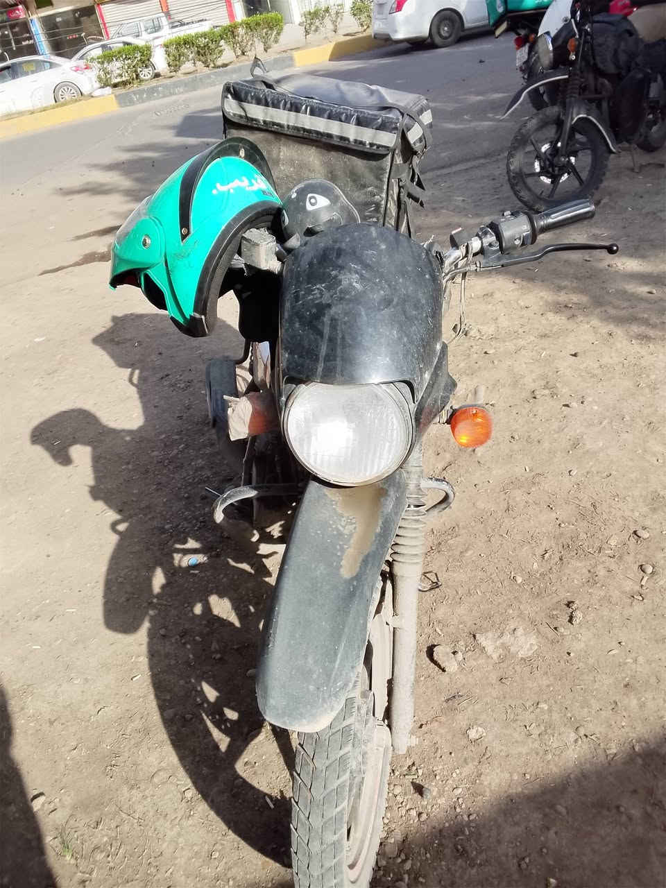 السلام عليكم بوكسر جبلي موديل 21 بدون اوراق بيها لاستيك ولف وبريك خلفي ودبل امامي وبطيخه مال صالنصه للبيع ب800 او مراوس حسب القناعه للتواصل واتساب فقط ***********
