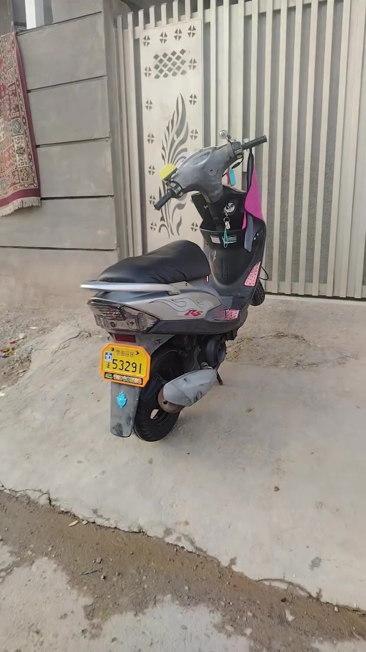 السلام عليكم شباب دراجه البيع السعر مليون وبيهه مجال


**إذا كنت صاحب هذا الإعلان وتريد حذفه لأي سبب، رجاءا أرسل رسالة إلى الدعم الفني**