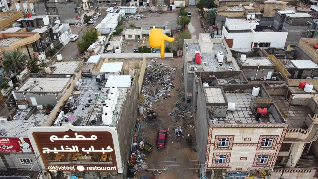 ⭕️ .   قطعة أرض للبيع 
حي الصدر  تقاطع النادي الرياضي 
خلف التجاري  ( سايدين حي الصدر )
المساحة  227
الواجهة   ١١.٣٣
النزال  ٢٠ متر
مقابلها  متنزه
موقع مميز  بالإمكان  استغلالها سكن شخصي  او استثماري مثل العقار المجاور لها مبنى سكني شقق طوابق  
▪️السعر مناسب. علق ب.تم. ليصلكم على بريدكم الخاص 
للأستفساراكثر الاتصال على
 *********** _*********** 
او زيارة #مكتب٠عقارات٠اليزن _ السماوة ال باني _ مجاور اسواق الكفيل
تابعونا لتصلكم كافة العروض 🤝.٠.٠
