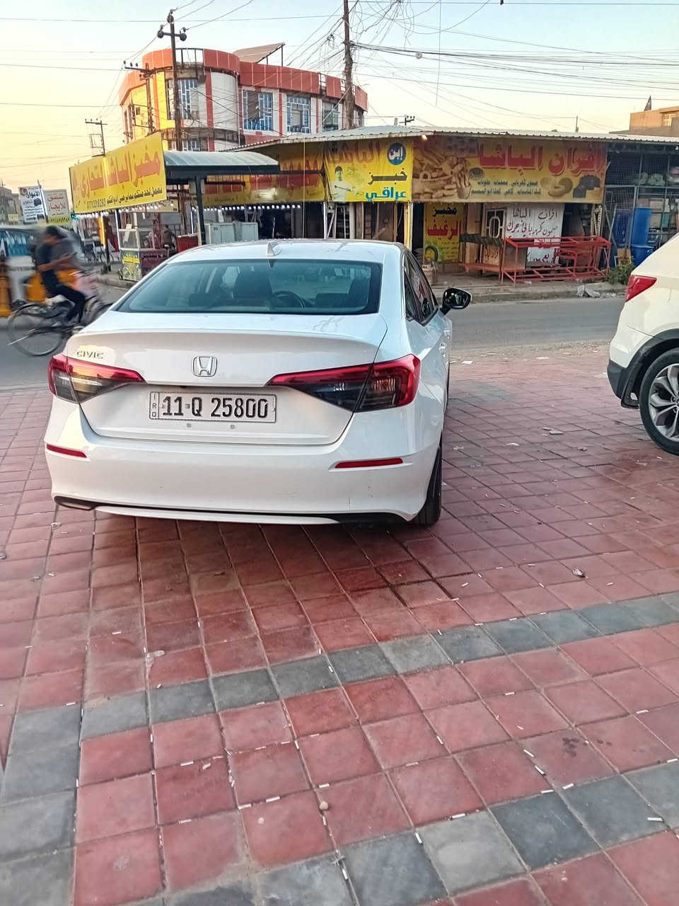 هوندا سفك موديل ٢٠٢٣ رقم بغداد بأسمي فقط بنيد مبدل نفس اللون مكينه حجم ٢٠٠٠ السعر ١٣٥ ورقه بيع او مراوس
رقم الهاتف ***********
