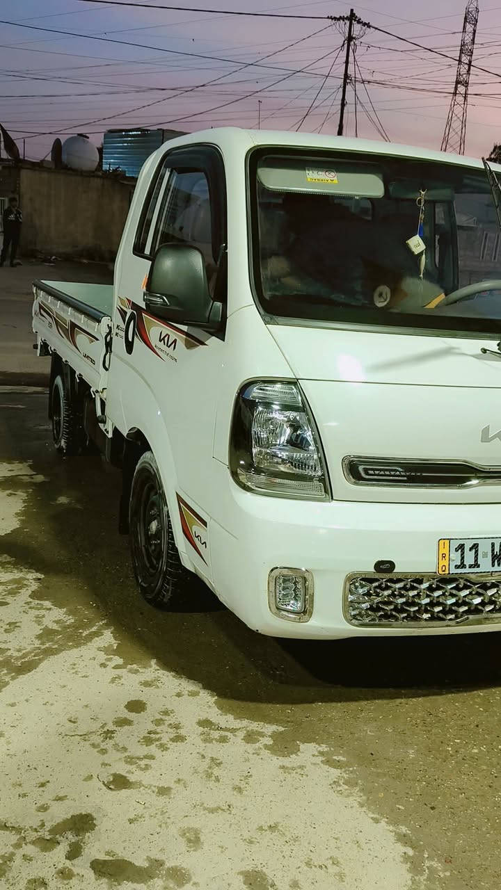 سلام عليكم من رخصت الادمن
كيه موديل ٢٠٢٤ رقم بغداد كفاله عامه بسمنه شرط التحويل سياره جديده مال جناي معروضه ١٥٨ وبيه مجال حك الجيه ***********
