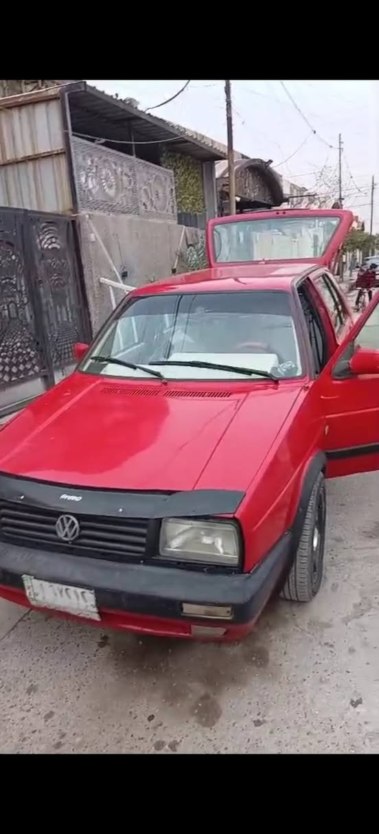 السلام عليكم.. سياره كولف موديل91سياره جاهزة تدفئه تبريد.. مكينه كير مكفولات... مصبوغه عام للجماليه بدون ضربه.. السيارة صاحبه الشرعي متوفي بيهااا وكاله عامه تحويل ثاني يوم السعر 35.. مجال بسيط التواصل على الرقم... ***********
متواجد على النت
