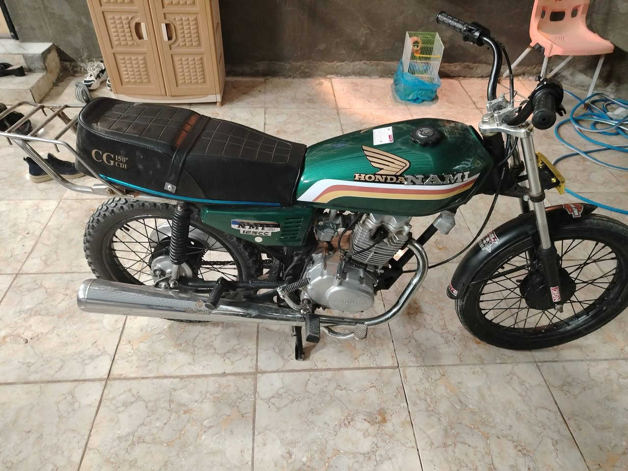 سلام عليكم دراجه للبيع ايراني حلوه نضيفه للستفسار المراسله واتساب على الرقم ***********
السعر 500 وبيها مجال قليل
