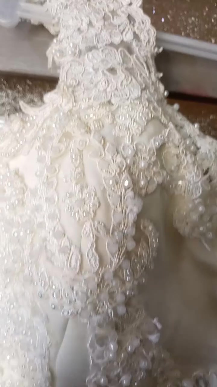 فستان باربي مال عروس يجنن مشغول كريستال و لولو دبل كلوش اوركنزا يجي قصير سعره ١٥ الف كربلاء شارع الإسالة


**إذا كنت صاحب هذا الإعلان وتريد حذفه لأي سبب، رجاءا أرسل رسالة إلى الدعم الفني**