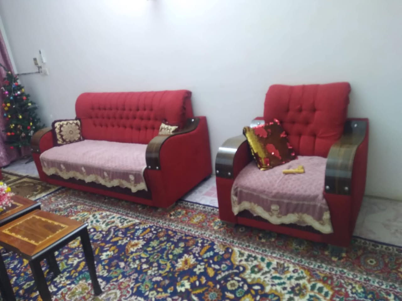 سلام عليكم تخم 10مقعد اخو جديد نضيف سعرة 175وبي مجال بسيط مكاني ديالى الخالص ***********

