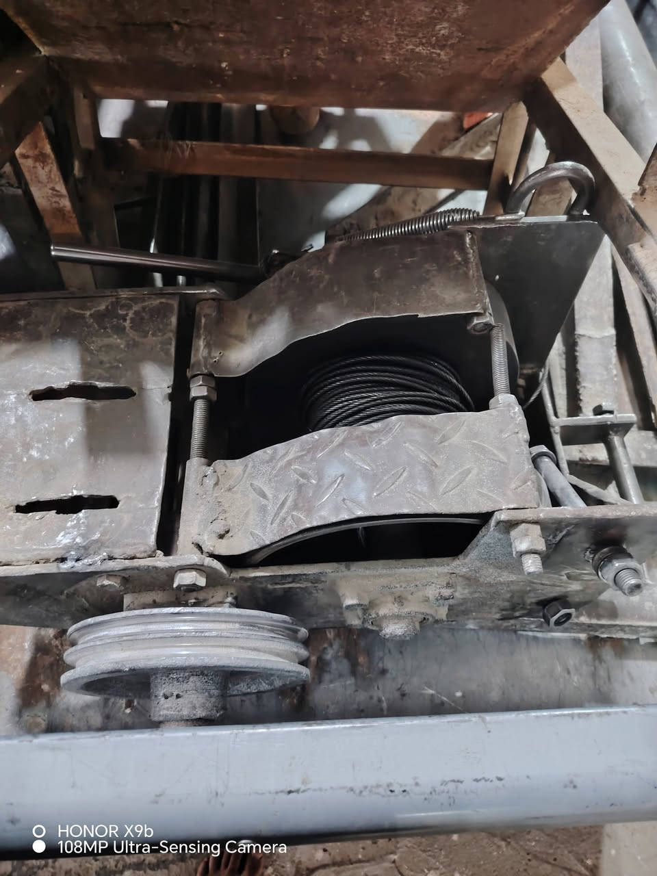 ونج أردني ناصي للبيع جاهز ويا ٣ عرباين ***********
