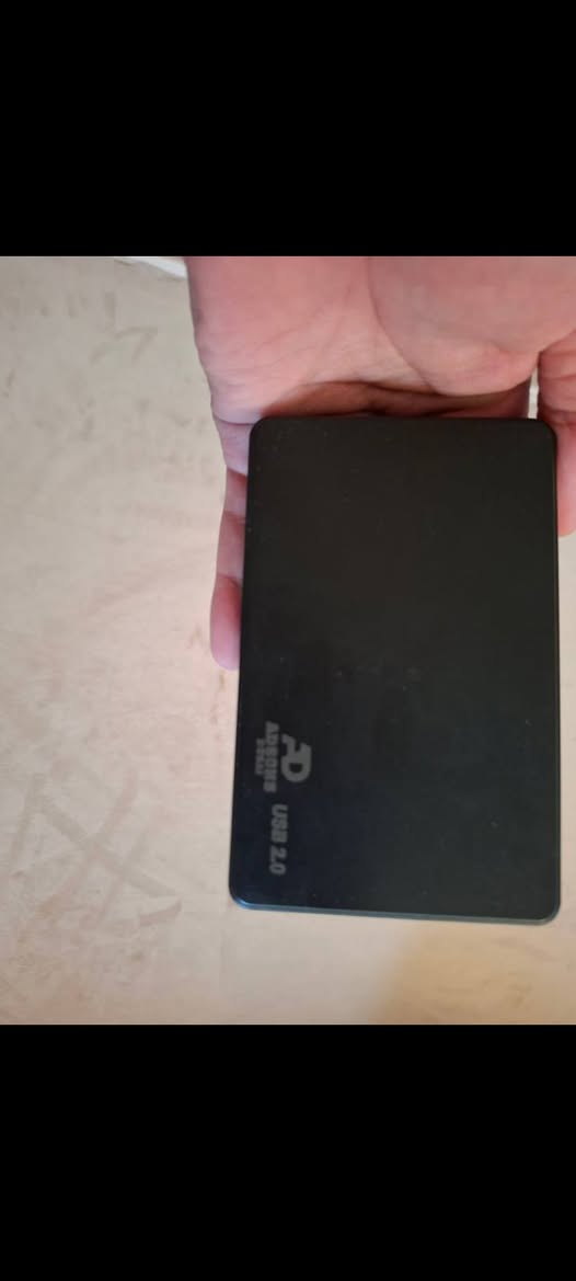 السلام عليكم 
بلي3 سلم مهكر للبيع
ملحقاتة كاملة يحتوي علئ جويستك عدد2 
وهارد عدد2  يحتوي علئ 65 لعبة
الهارد الاول مساحتة 320gوالهارد الثاني مساحتة 500g
السعر /140
مكاني /بابل الحلة


**إذا كنت صاحب هذا الإعلان وتريد حذفه لأي سبب، رجاءا أرسل رسالة إلى الدعم الفني**