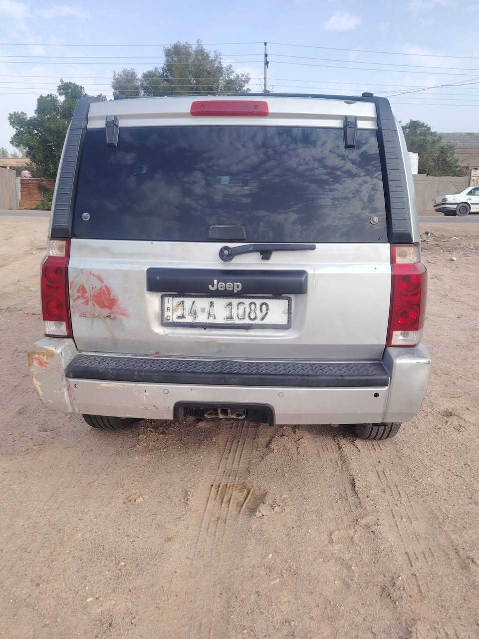 جيب كامندر موديل ٢٠٠٧ محور فيفيتي تبريد شغال ثلج رقم انكليزي بسم ابن عمي تحويل ثاني يوم تخم تاير جديد حداديه حلوه السعر ٦٦ ***********
