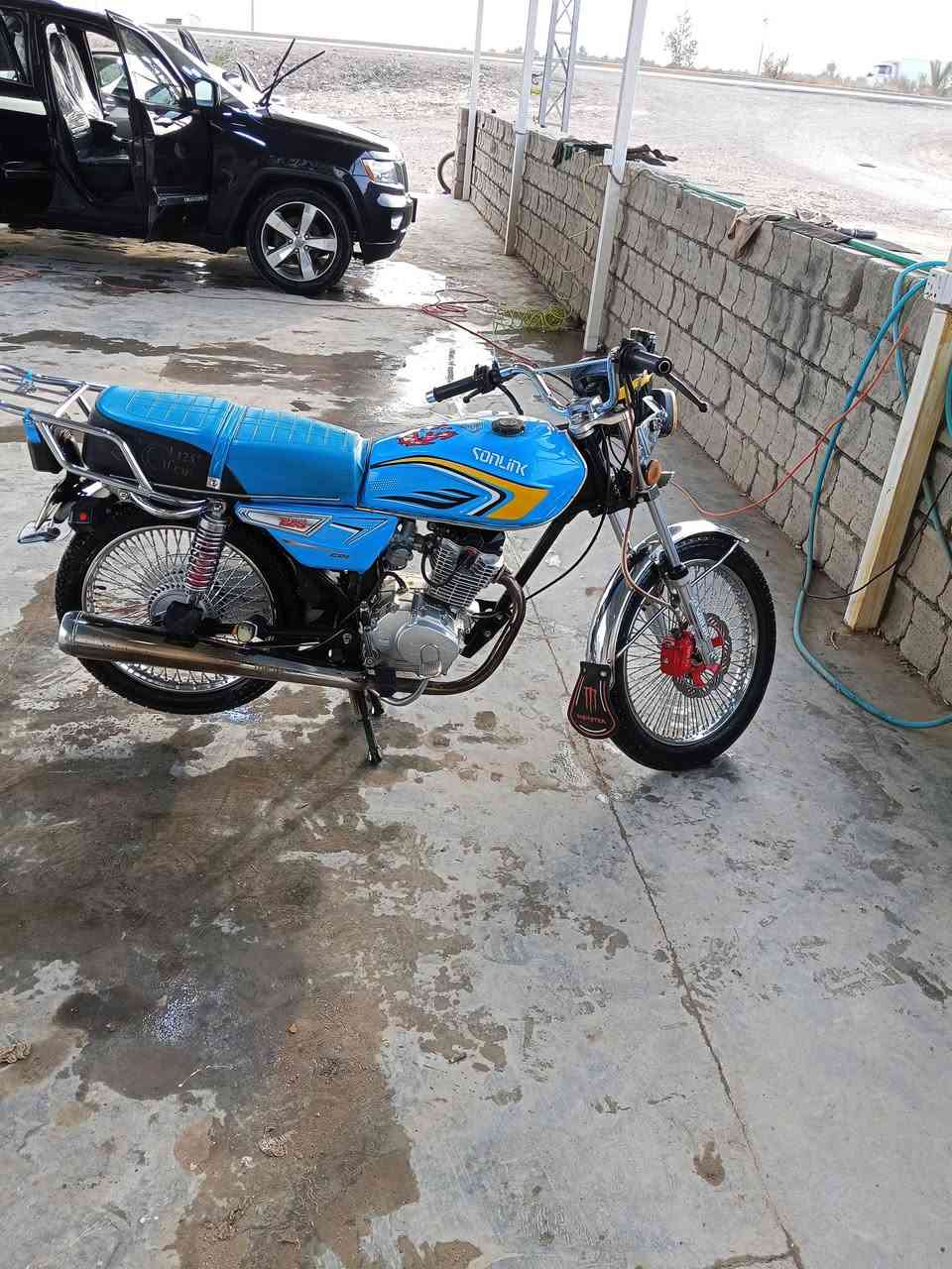 سلام عليكم للبيع تايكر 24شلعه ومعدل مكينه تخبل كهربائيات شغاله السعر 600مكلف بنشر رقم صاحب دراجه ‏‪***********‬‏
