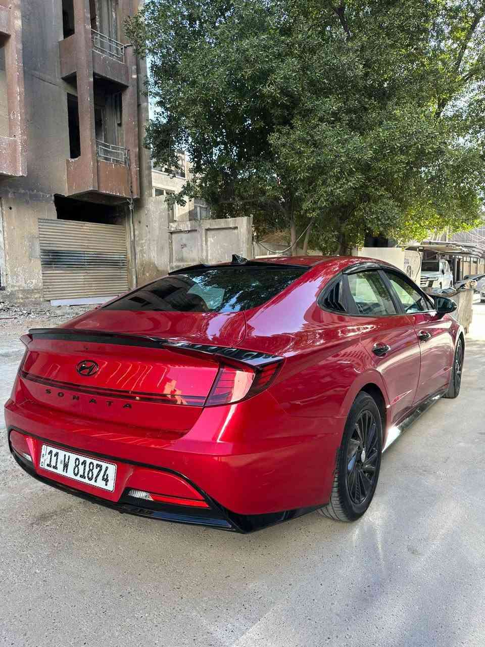 سوناتا 2021 امريكي 
كير محرك مكفول محرك 2500 تخم تاير تبريد ثلج صدرها جديد سياره جاهزه من كلشي نضيفه مال جناي ضررها جاملغ وبنيد 
السعر 143 بيها مجال للشراي 
الاستفسار *********** مكاني بغداد السيديه
