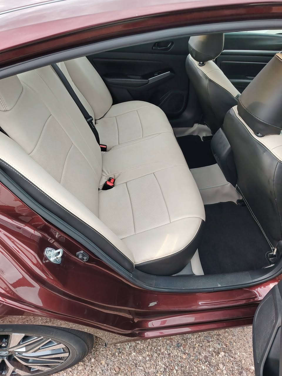 نيسان التيما 2023 فئة SV
فول عدا الفتحه مواصفاتهه معروفه رادارات مثبت سرعه توقف ذاتي امامي خلفي شاشه اندرويد اوتو مثبت مسار وهواي مواصفات
وارد أمريكا الحادث موضح بالصور الباب خلف السائق مبدل فقط
بجم كبس ايرباك برده السياره معوقين بصرة  المعوق سليم وشاب السعر 158 وبيهه مجال حك الجيه رقم الشاصي موجود بالصور تكدر تدخل وتشوف حادثهه
مكاني البصرة ***********
