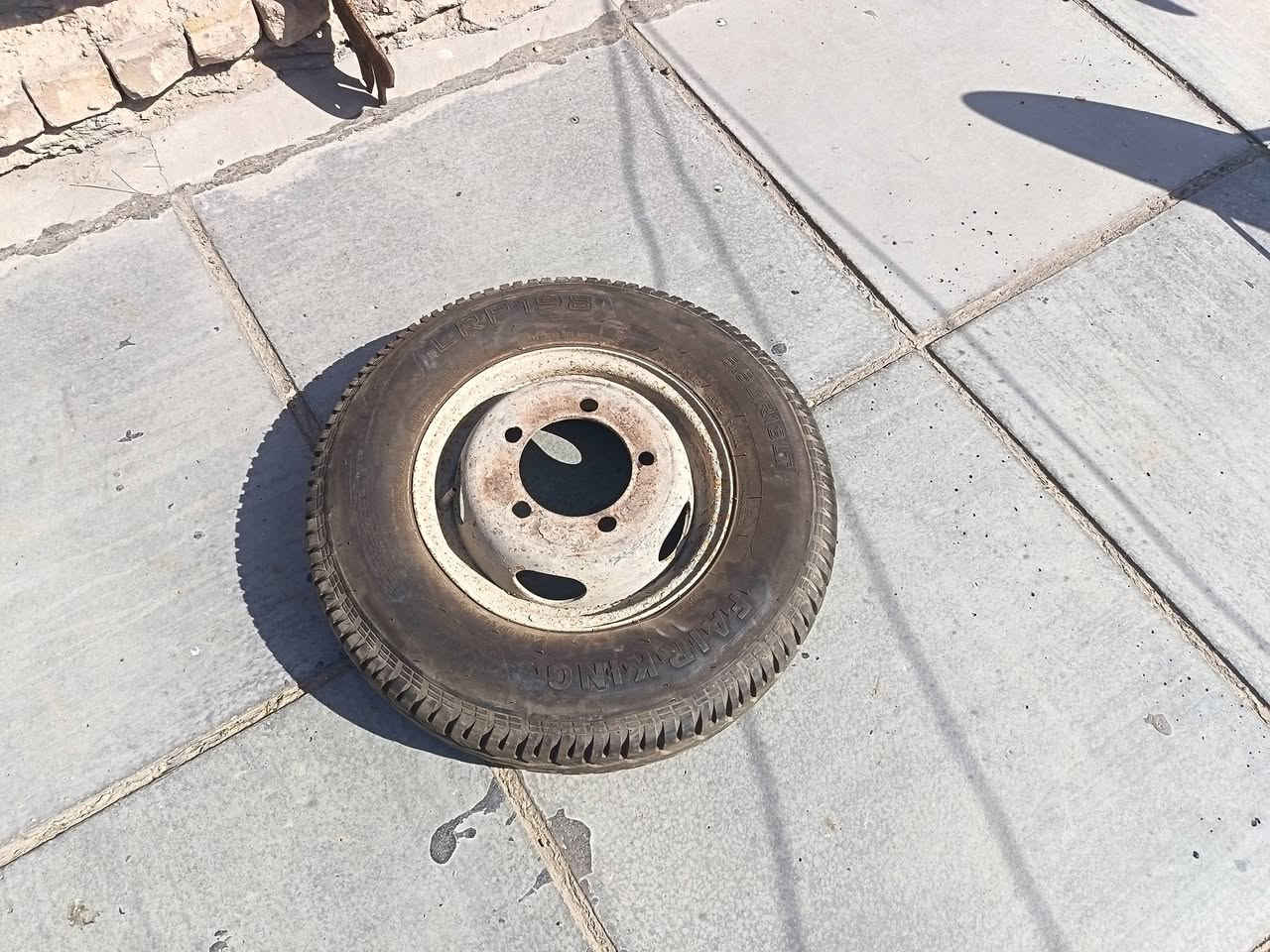 سلام عليكم غراض كيه حمل البيع قيم بل يرضى الله وخذهن وكلهن شغالت حدثت وبدلتهن التصل على رقم ***********
