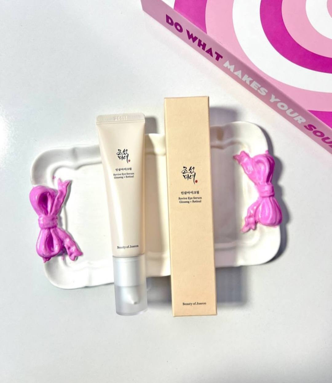 🎉🎉اعلان افتتاح قسم الكوزمتك والعناية بالبشره 🎉🎉
تُعلن صيدلية زينة الدواء الكائنة في أبو غريب – حي الشهداء / شارع السكلات عن افتتاح قسم الكوزمتك والعناية بالبشرة 🧴✨
نوفر لكم تشكيلة مميزة من أفضل منتجات العناية بالبشرة والشعر، مع نصائح وإرشادات لاختيار المنتج المناسب لبشرتكم.
🌸 منتجات أصلية
🌸 عناية متكاملة بالبشرة
🌸 أسعار مناسبة وعروض مميزة

📍 العنوان: أبو غريب – حي الشهداء / شارع السكلات

📞 للاستفسار يرجى زيارتنا في الصيدلية او التواصل عبر صفحه الصيدليه 
https://www.instagram.com/zinaaldawaapharmacy?utm_source=qr&igsh=MjVucnVvdmhidzJj

أهلاً وسهلاً بكم ونتشرف بزيارتكم 🤍


**إذا كنت صاحب هذا الإعلان وتريد حذفه لأي سبب، رجاءا أرسل رسالة إلى الدعم الفني**