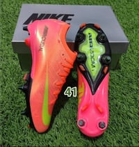 مقاس ٢٥ • أصلي • ملابس داخلية