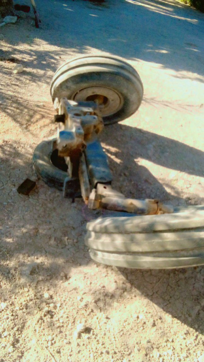 سلام عليكم للبيع صدر مكينه ايراني نضيف مثل ما موضح بل صوره لا احد يكلي تبيع تايرات او وياله اني ابعه كامل مكان الانبار شراي يتصل ***********او وتساب
