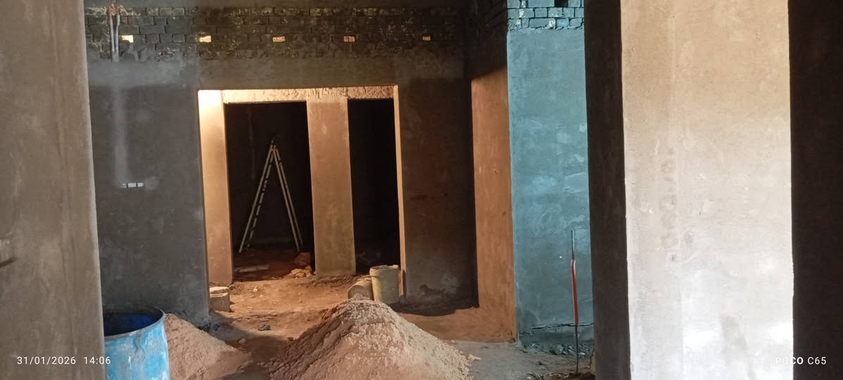 سلام عليكم خلفه واحهات شقل درجه اولى شرط فوم تقطيع شقل حديثه ولابخ داخل ومخمر  والتزام بل عمل مكاني البصره الزبير هاذه رقمي للتواصل ***********
