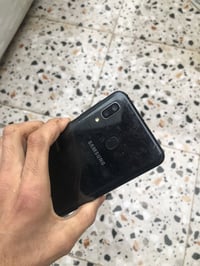 سامسونج A10 • ذاكرة ٣٢ • شق بالشاشة