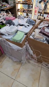 حقيبة نسائي • بضاعة جديدة • سعر بلاش