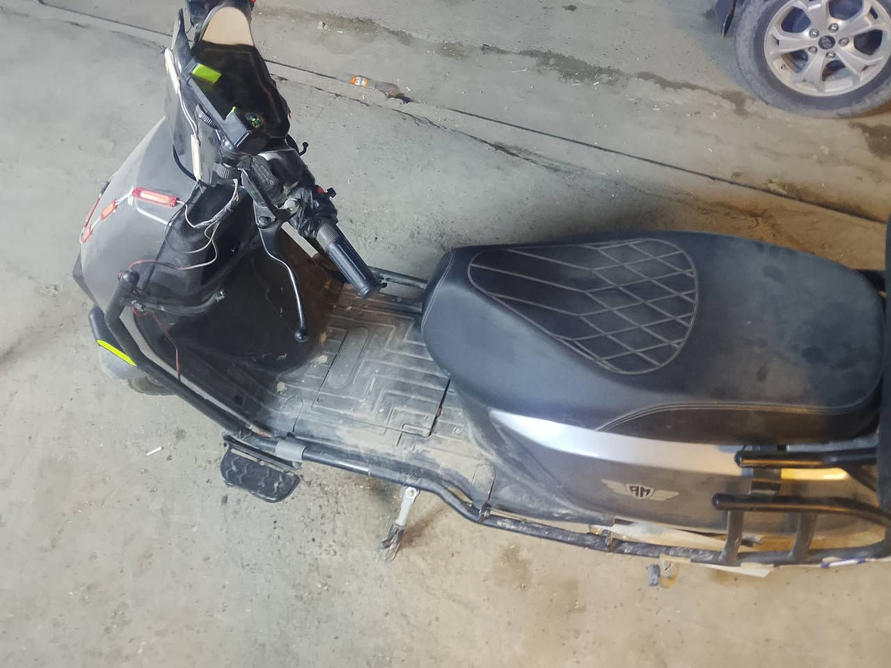 دراجة شحن للبيع
السعر 850الف 
وبية مجال بسيط 
الاستفسار /***********
