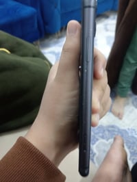 ايفون 11 • ذاكرة 64 • شريحه وحده