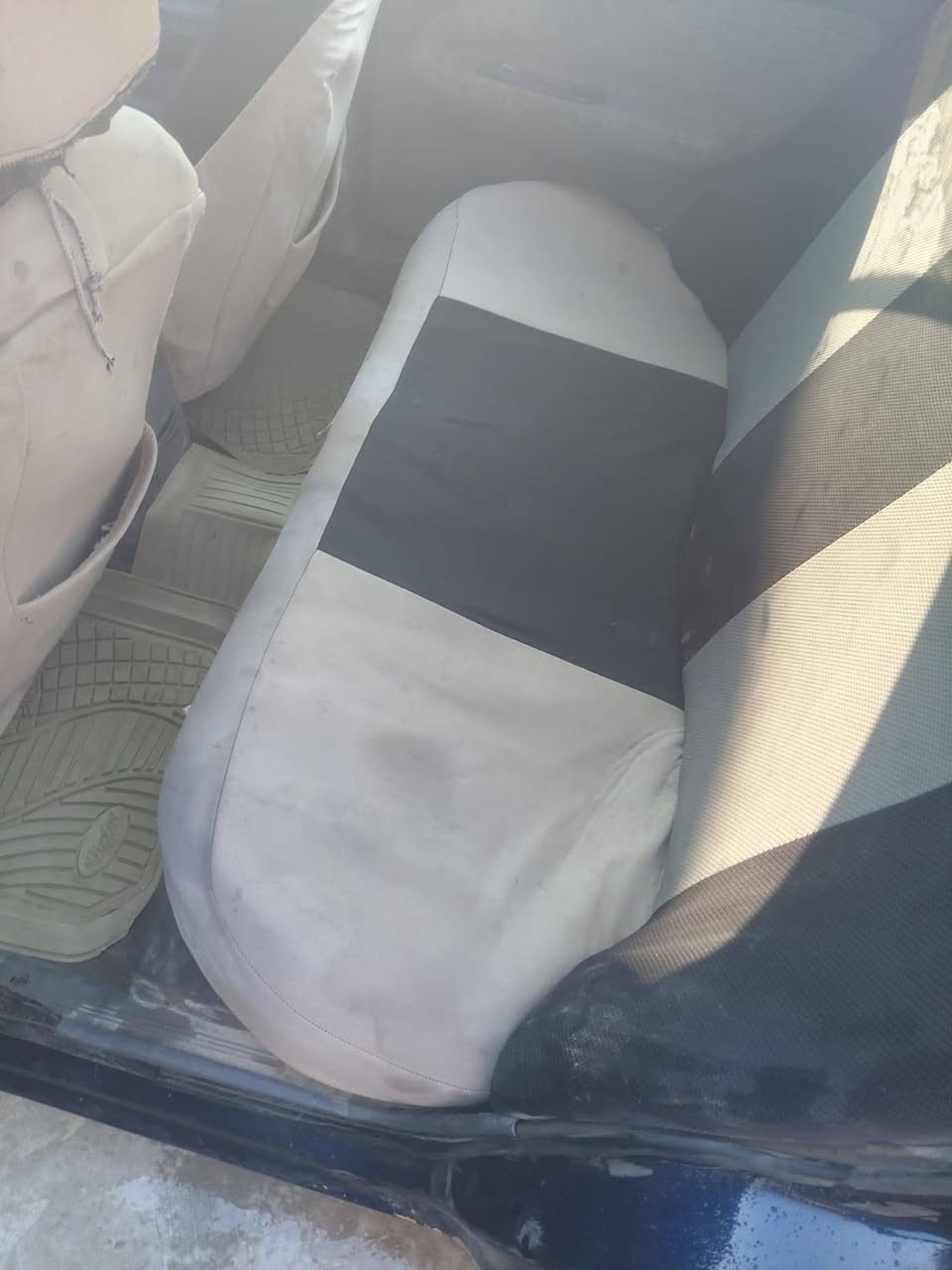 سلام عليكم سياره كيه سيفيه موديل 96 كير ومحرك فول خير من الله
مصبوغه 
عنوان صللاح الدين قظاء بلد ناحيه يثرب رقم تصال فقط 
السعر 33 وبيهة مجال 
***********
