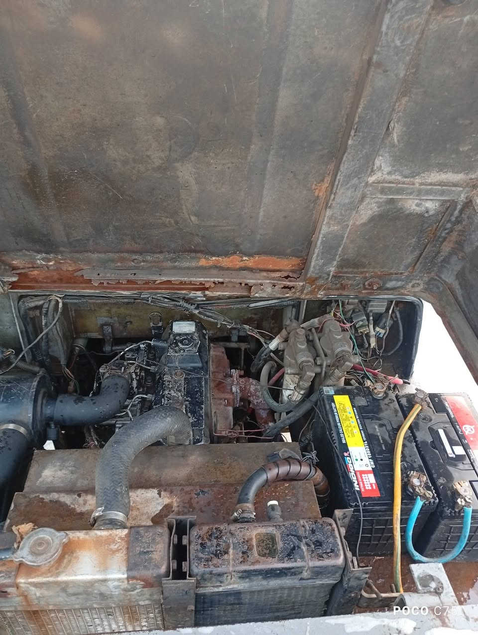 السلام عليكم شفل لبيع حجم50موديل 1998رقم قادسية مكينة انمر 98لا صرف ولا تبخير مكفول من الدفع والرفع سنوية ما ساقطة لسنة 2028مكاني بغداد الشعب السعر 130وبي مجال رقم الهاتف ***********
