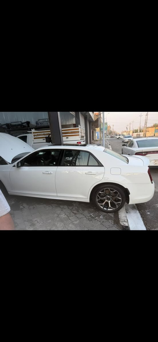 السلام عليكم
اوباما 2017 s

رقم اربيل 

وارد كندي كفاله عامه حتى من شخط 

من الدعاميه لدعاميه 

ومغلفه ppf الاصلي بشرط 

سياره مالت جنايه 

ماشيه121 كيلو 

السعر285$

***********
