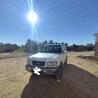 ازوزه • ٢٠٠٣ • ٧ راكب