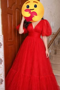 فستان • ما لبس ابد • توصيل لجميع المحافظات